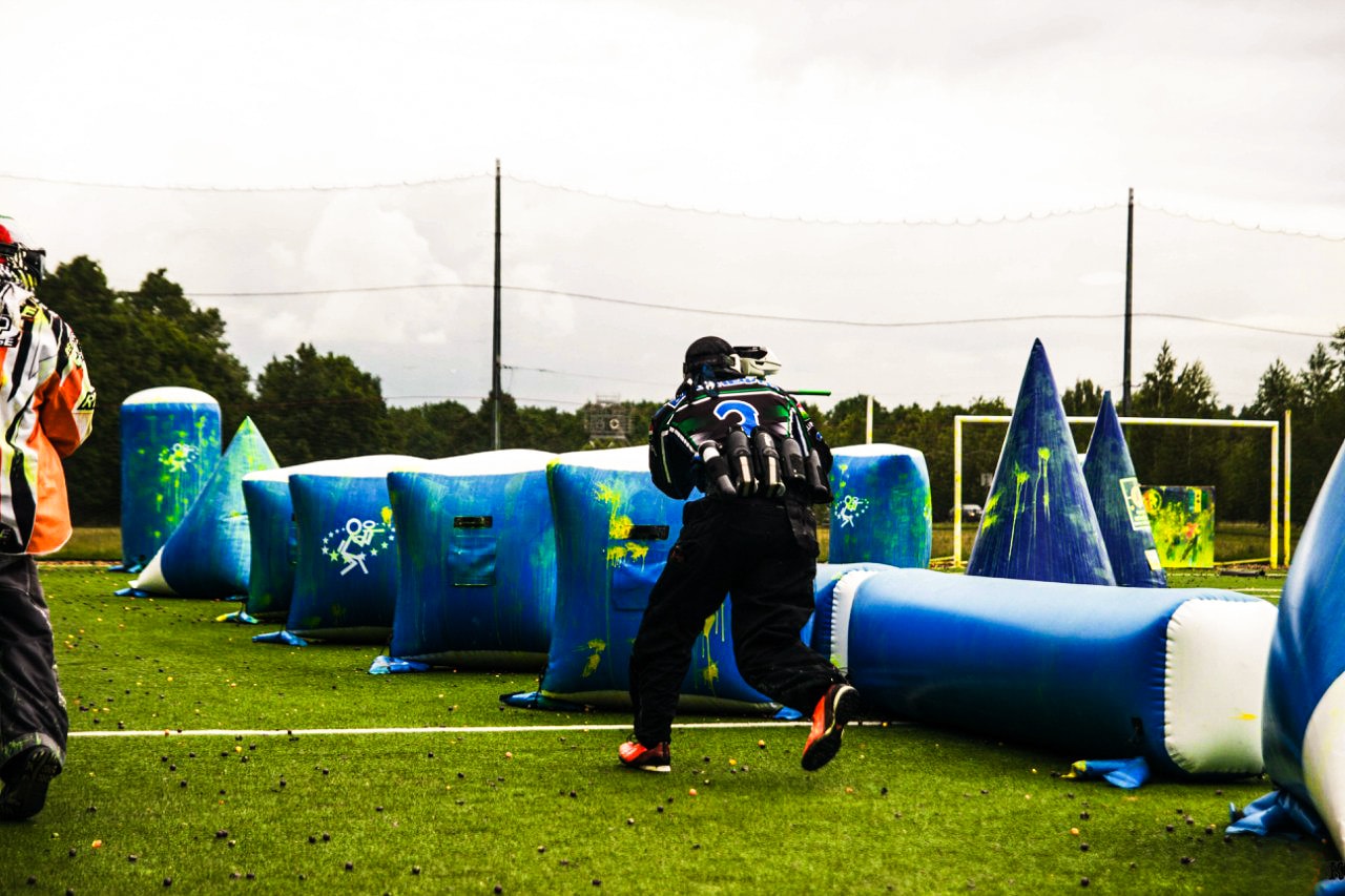 Field packages INFLATABLE BUNKERS FOR PAINTBALL AND LASER TAG